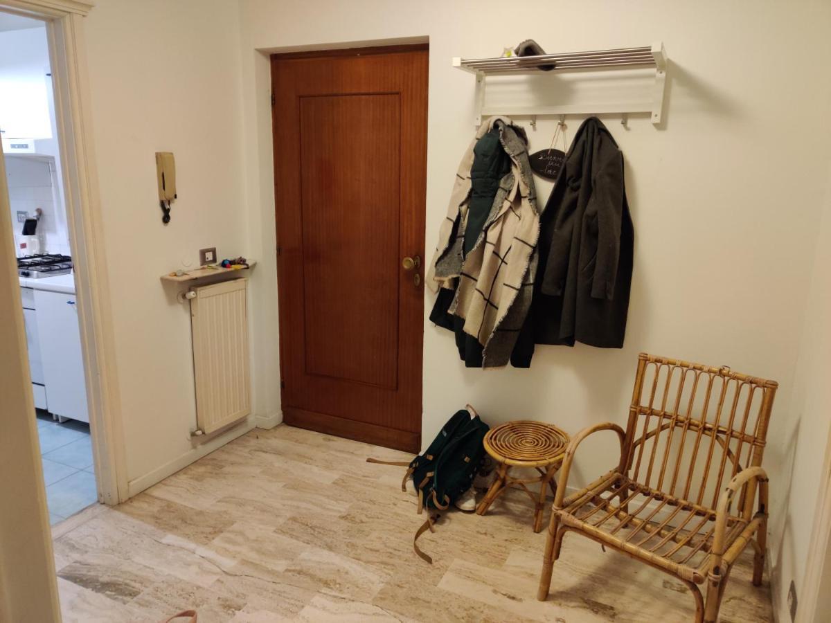 Appartamento Nelly - Per 4 Persone - Caray Park - Sale Marasino - Lago D'Iseo Мароне Екстериор снимка