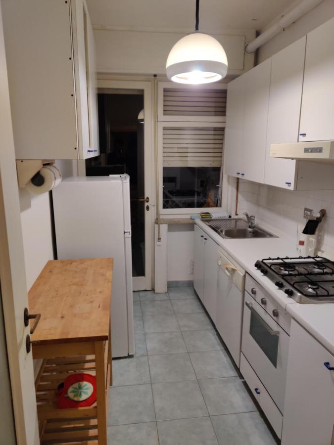 Appartamento Nelly - Per 4 Persone - Caray Park - Sale Marasino - Lago D'Iseo Мароне Екстериор снимка