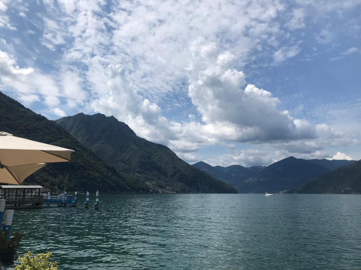 Appartamento Nelly - Per 4 Persone - Caray Park - Sale Marasino - Lago D'Iseo Мароне Екстериор снимка